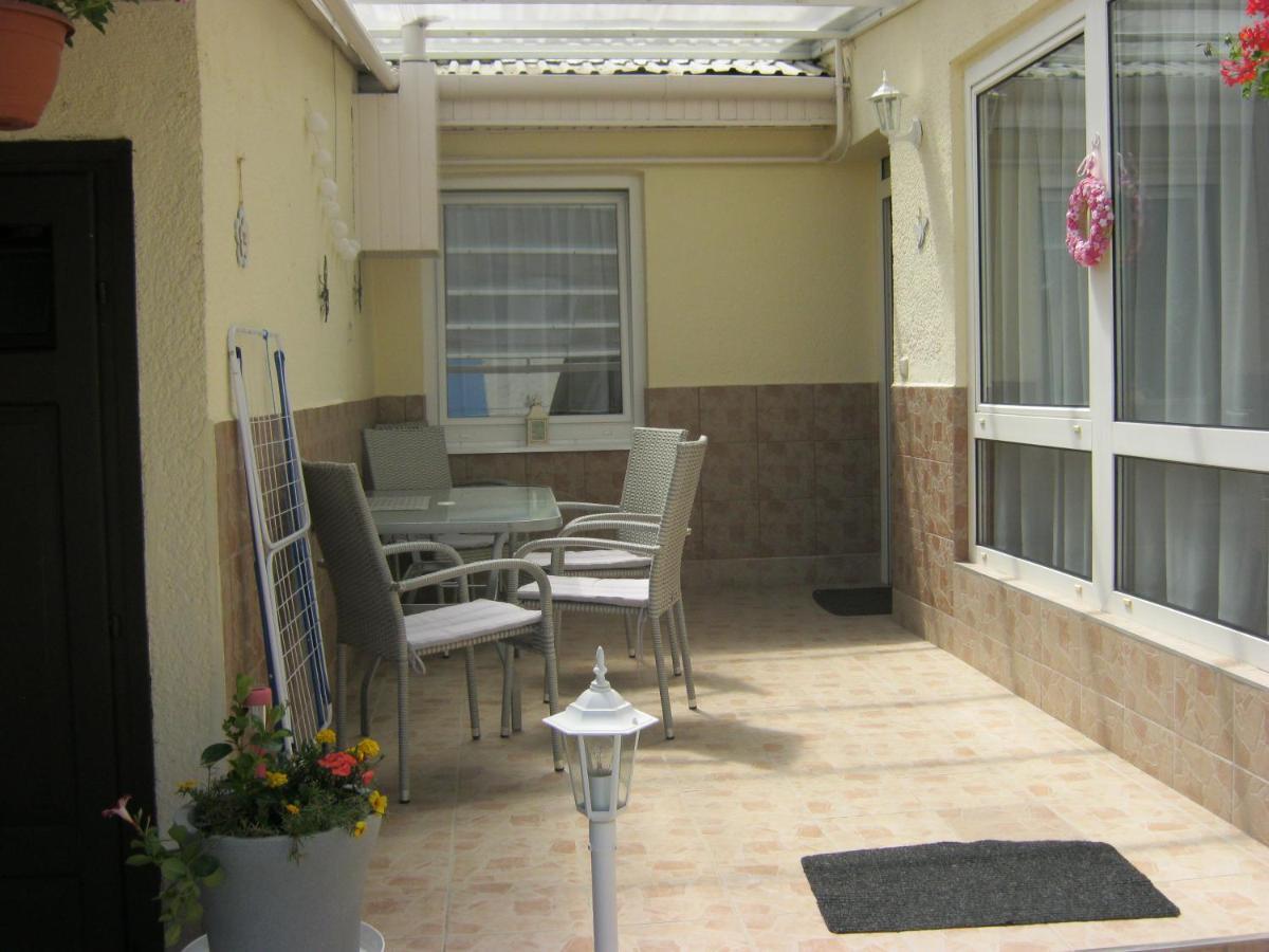 Kitti Apartman Balatonboglár Екстериор снимка